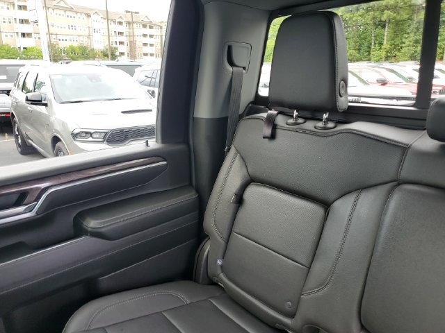 Used 2025 Chevrolet Silverado 2500 LTZ w/ LTZ Plus Package AWD/4WD image 10
