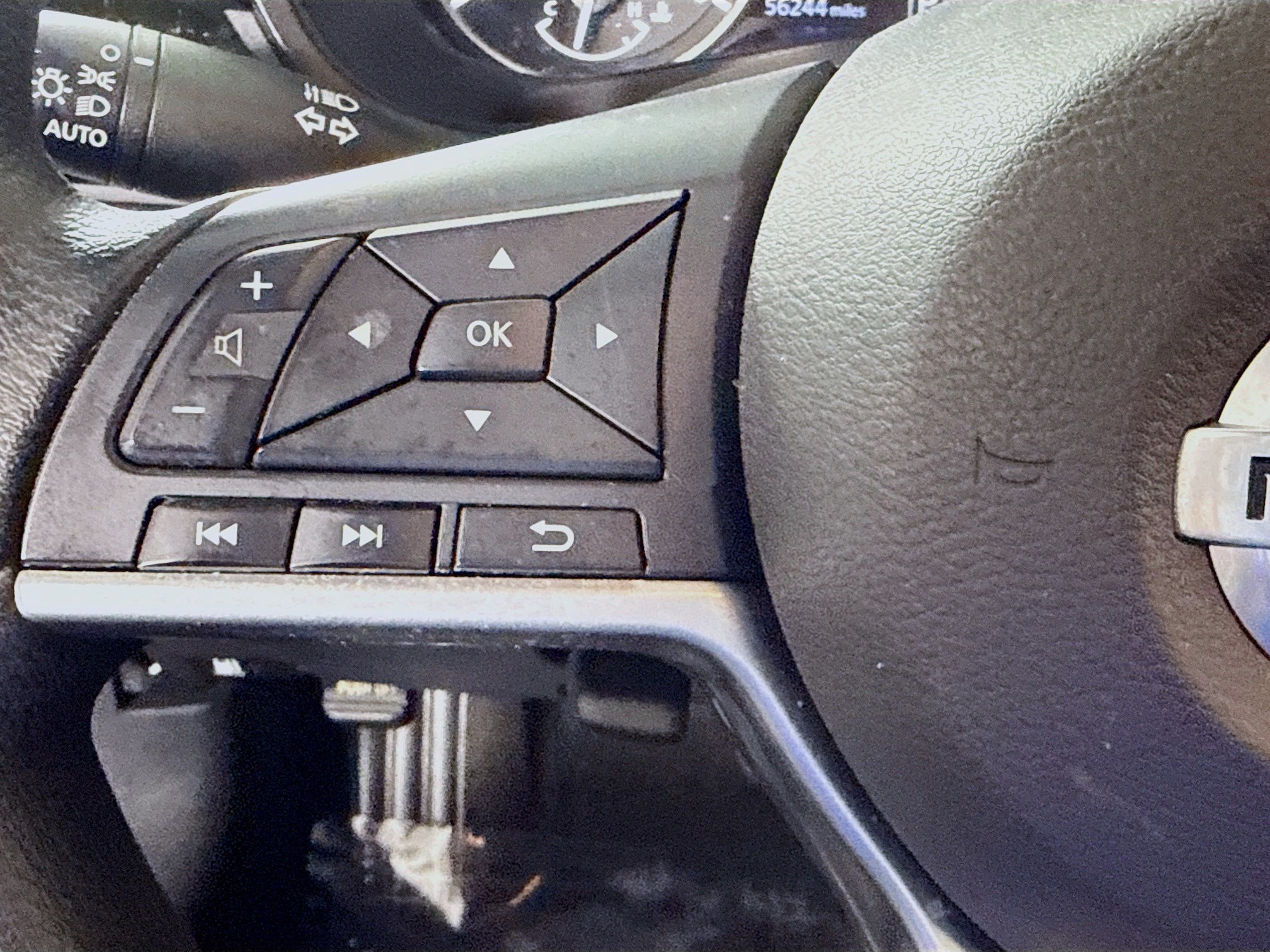 Used 2020 Nissan Altima 2.5 S FWD image 14