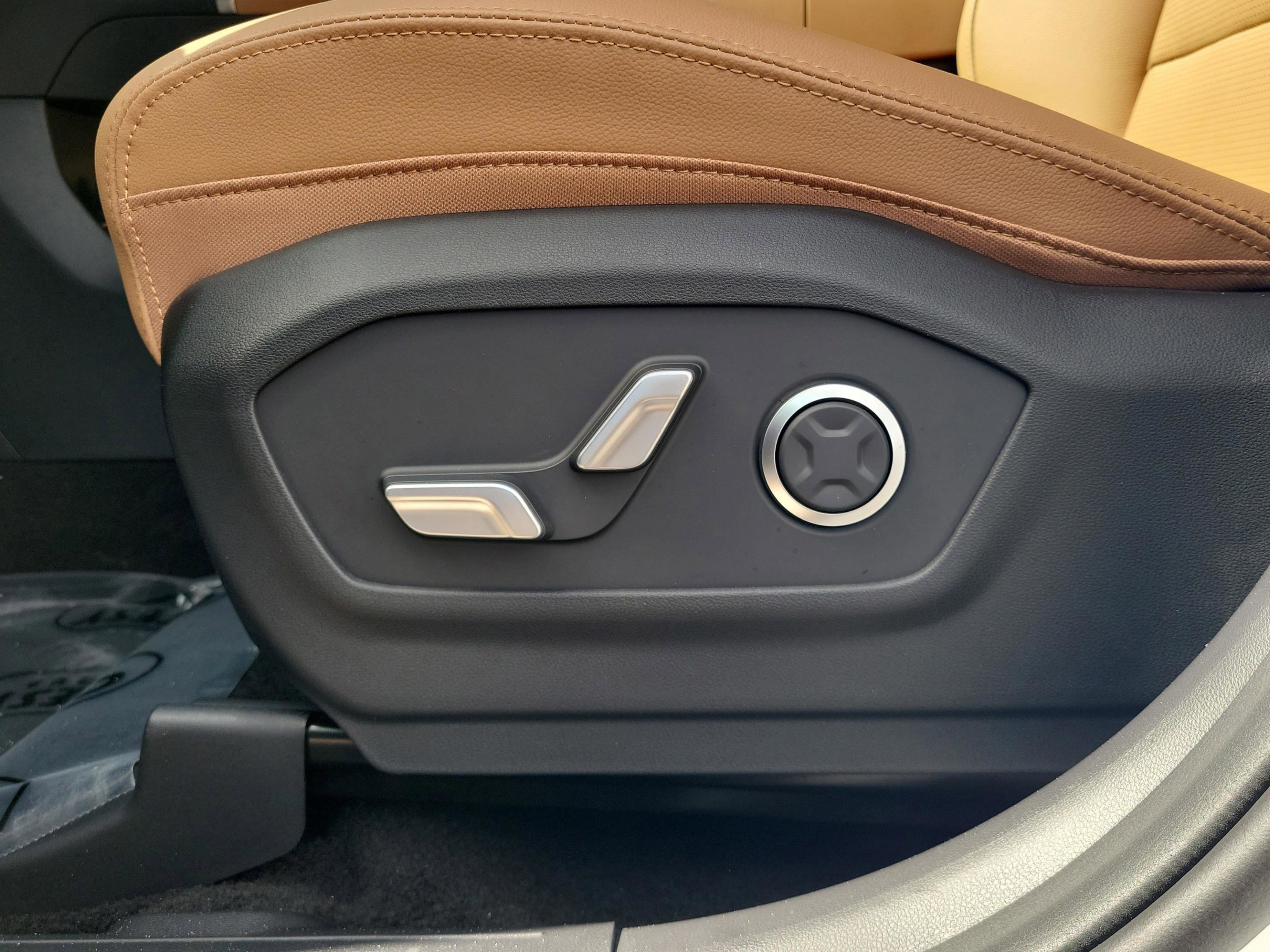 New 2026 Hyundai Santa Fe Limited image 21