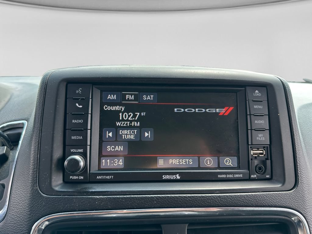 Used 2016 Dodge Grand Caravan SXT FWD image 20