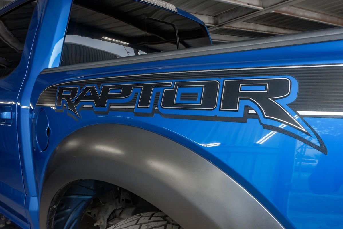 Used 2019 Ford F150 Raptor w/ Equipment Group 802A Luxury AWD/4WD image 54