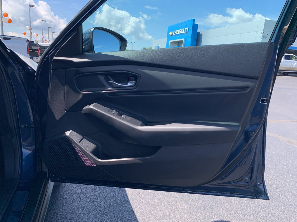 Used 2024 Honda Accord EX image 29