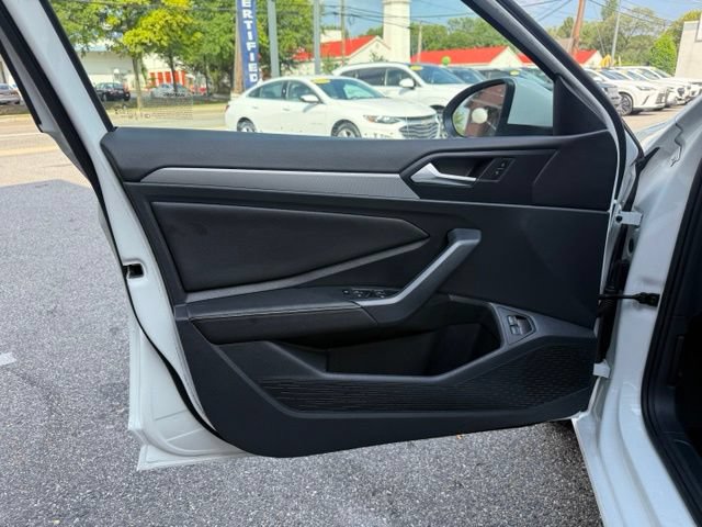 Used 2024 Volkswagen Jetta S FWD image 34
