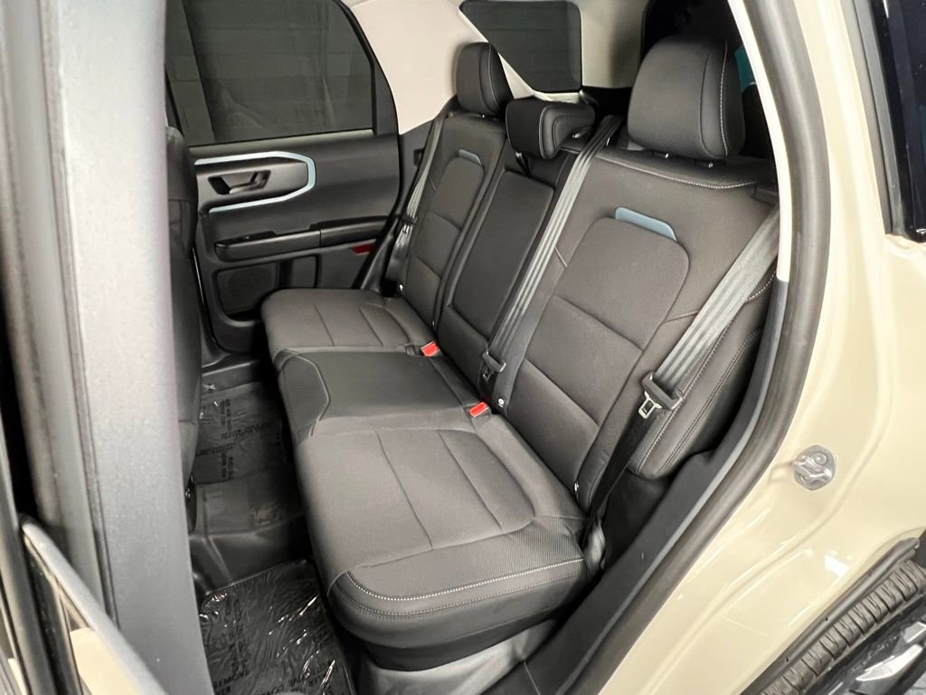 Used 2024 Ford Bronco Sport Badlands image 12