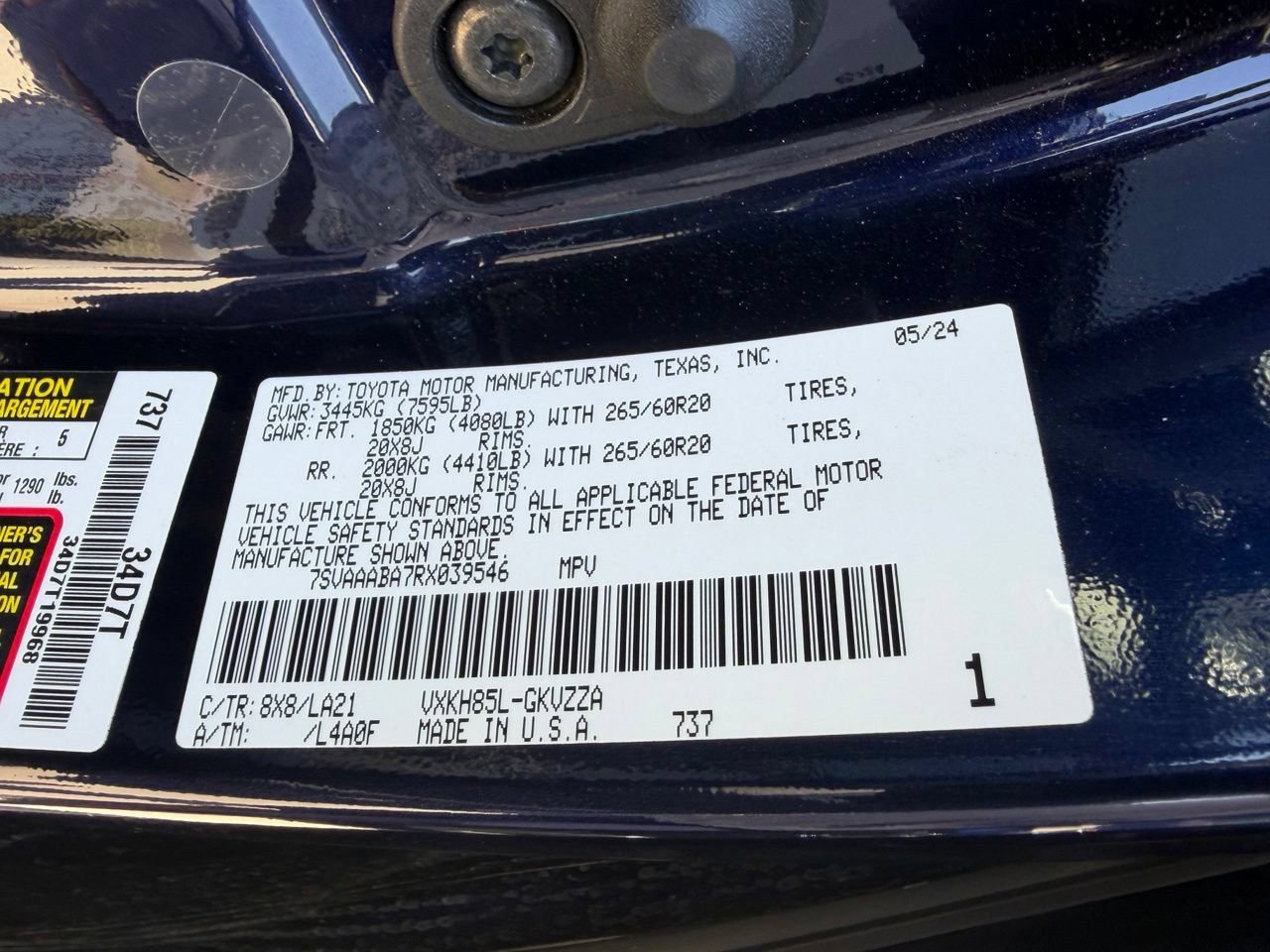 Used 2024 Toyota Sequoia Platinum AWD/4WD image 13