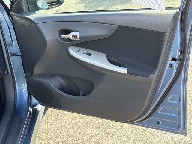 Used 2012 Toyota Corolla S FWD image 8