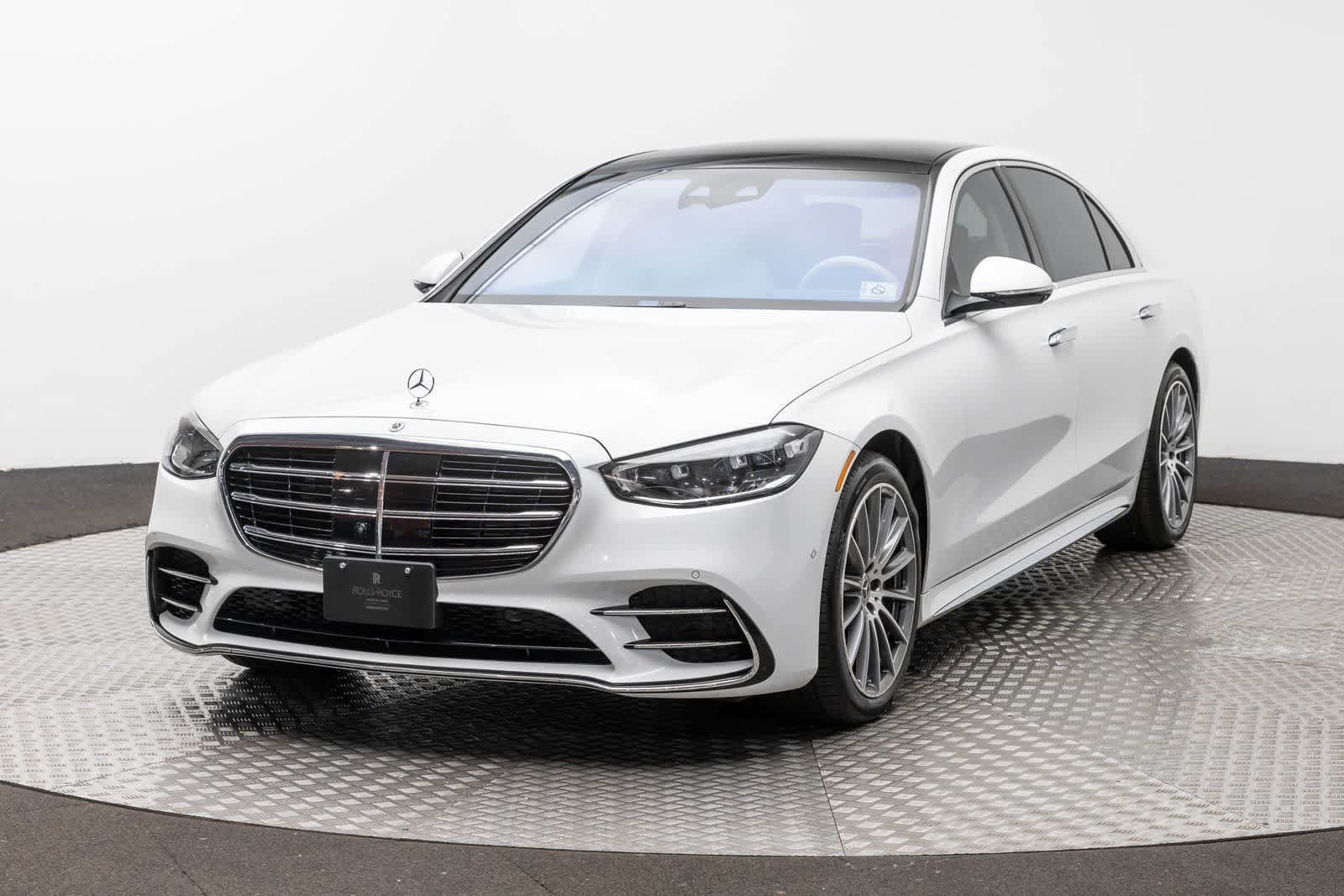 Used 2025 Mercedes-Benz S 580 4MATIC Sedan image 1