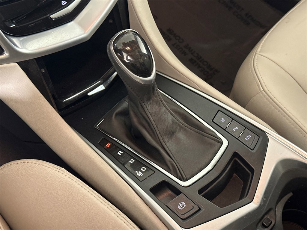 Used 2014 Cadillac SRX Performance w/ Driver Awareness Package image 31