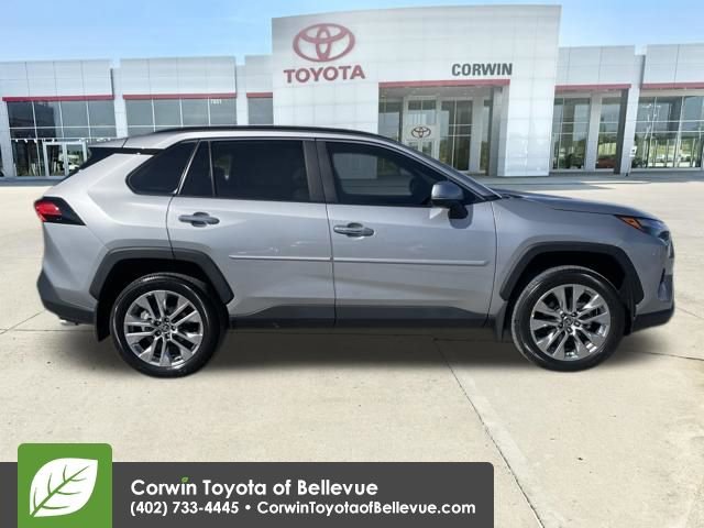 Used 2025 Toyota RAV4 Limited w/ Advanced Technology Package image 6