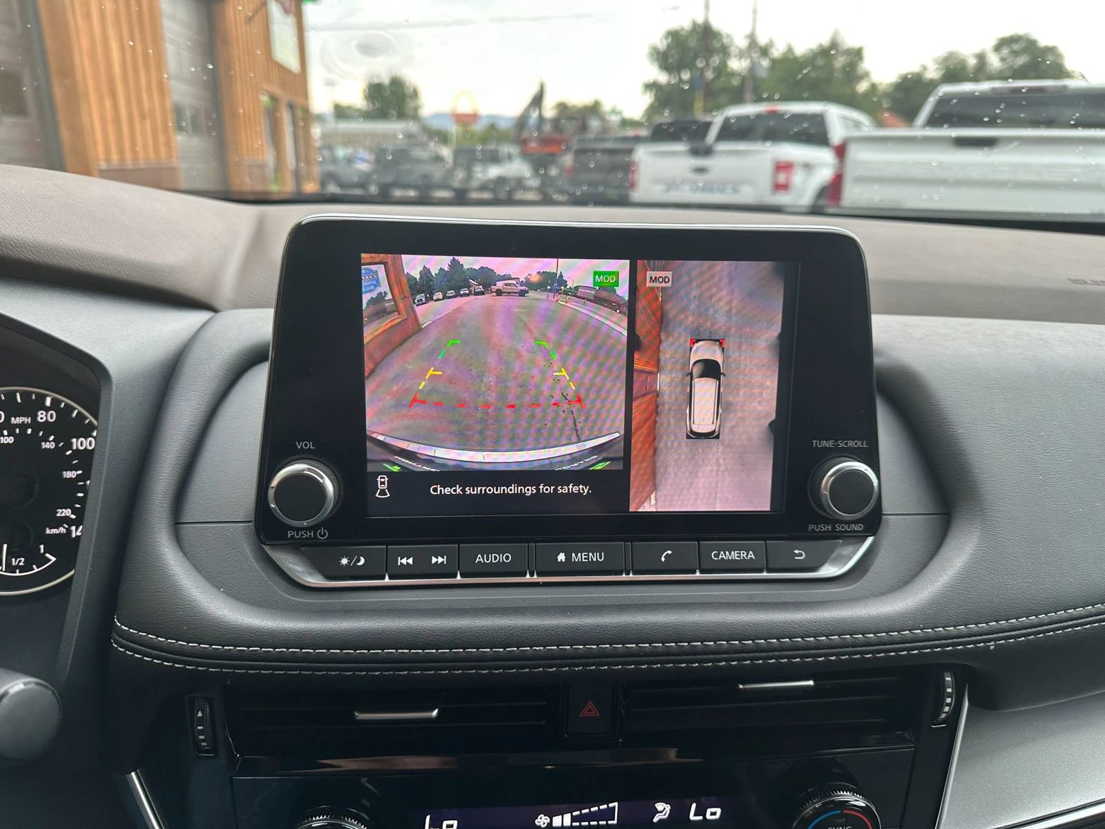 Used 2021 Nissan Rogue SV image 17