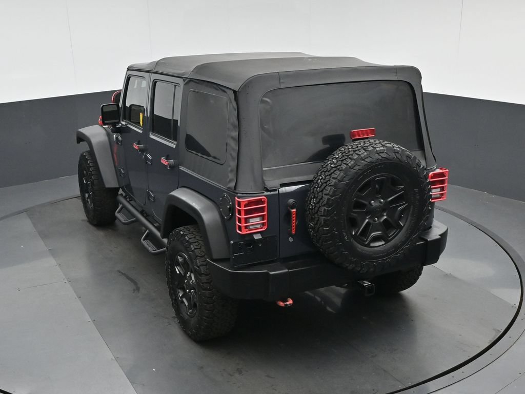 Used 2016 Jeep Wrangler Unlimited Rubicon w/ Connectivity Group AWD/4WD image 49