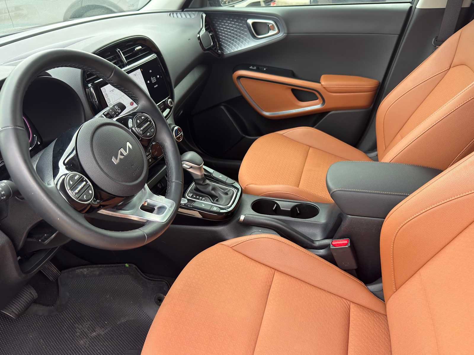 Certified 2024 Kia Soul EX w/ Option Group 015 FWD image 10