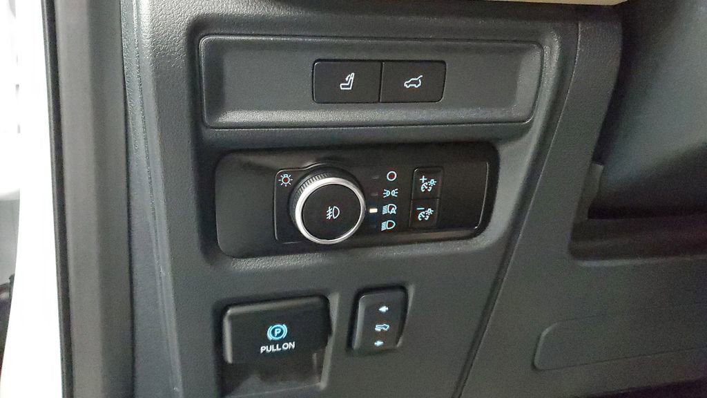 Used 2024 Ford Expedition Max Limited image 28