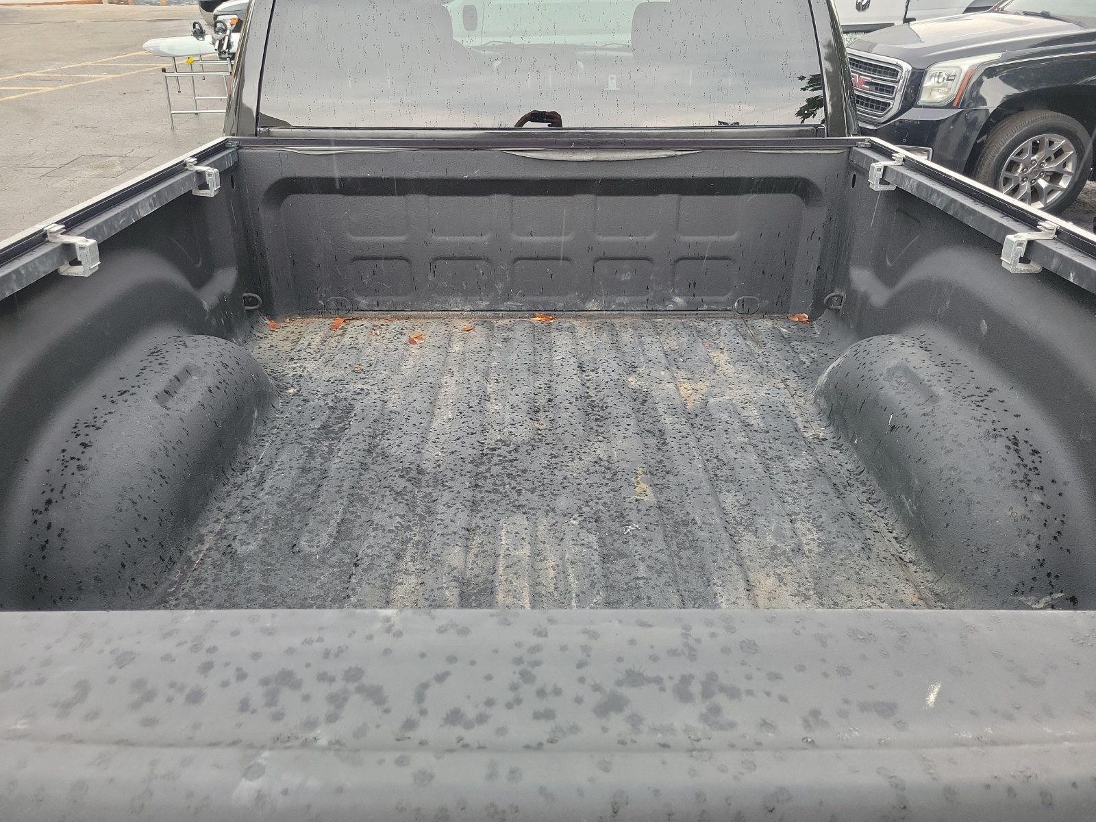 Used 2017 RAM 1500 Classic SLT RWD image 8