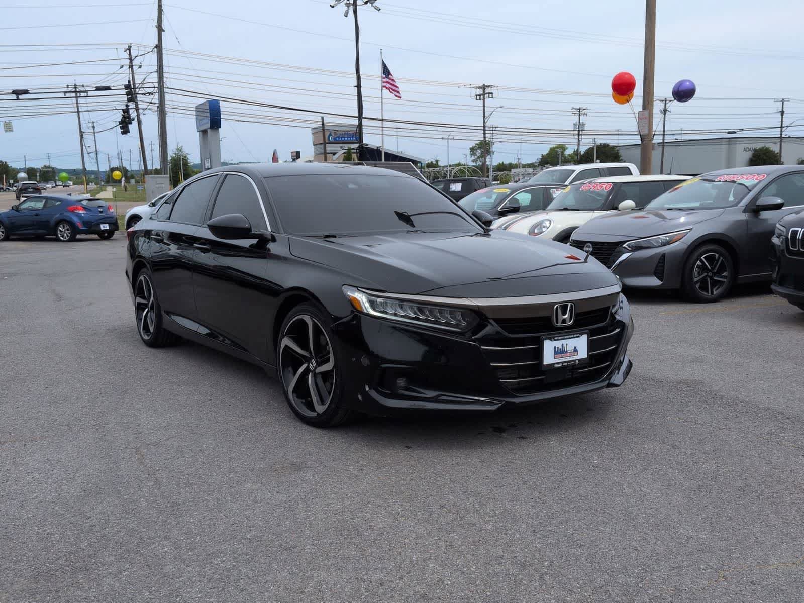 Used 2022 Honda Accord Sport image 2