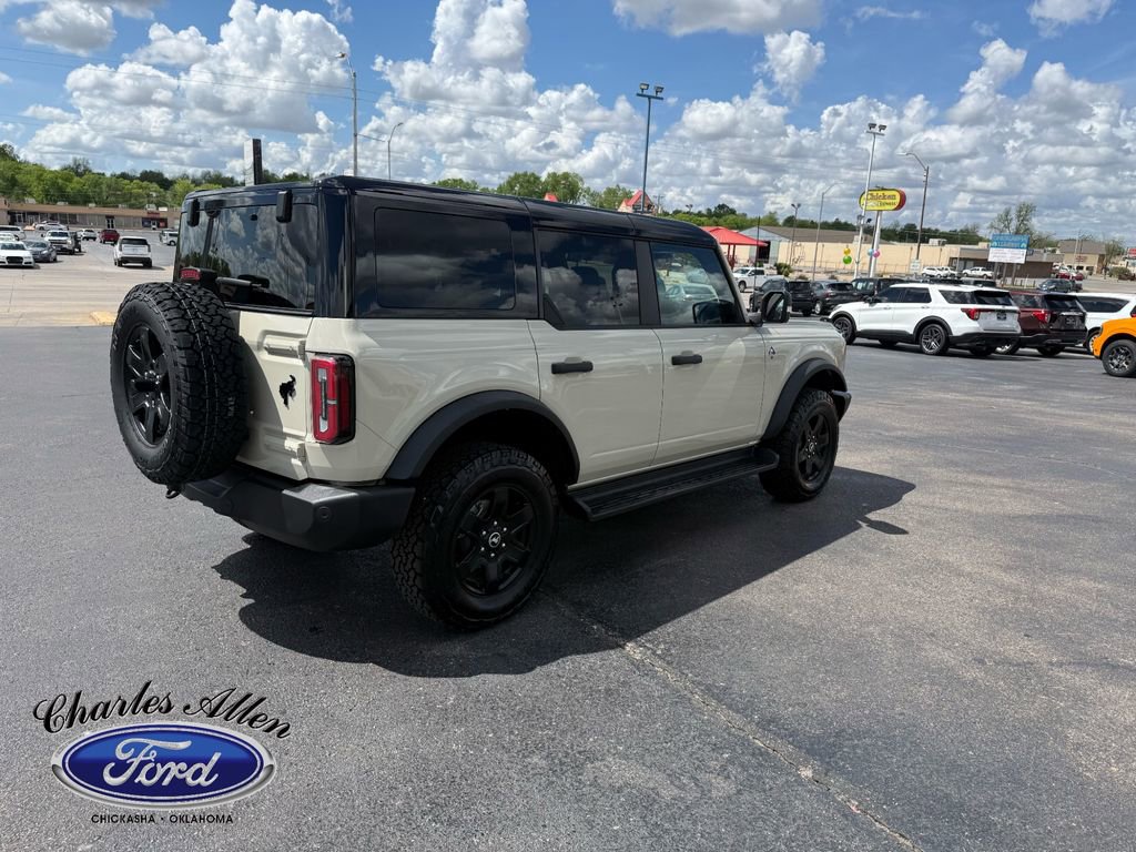 Used 2025 Ford Bronco Outer Banks AWD/4WD image 4