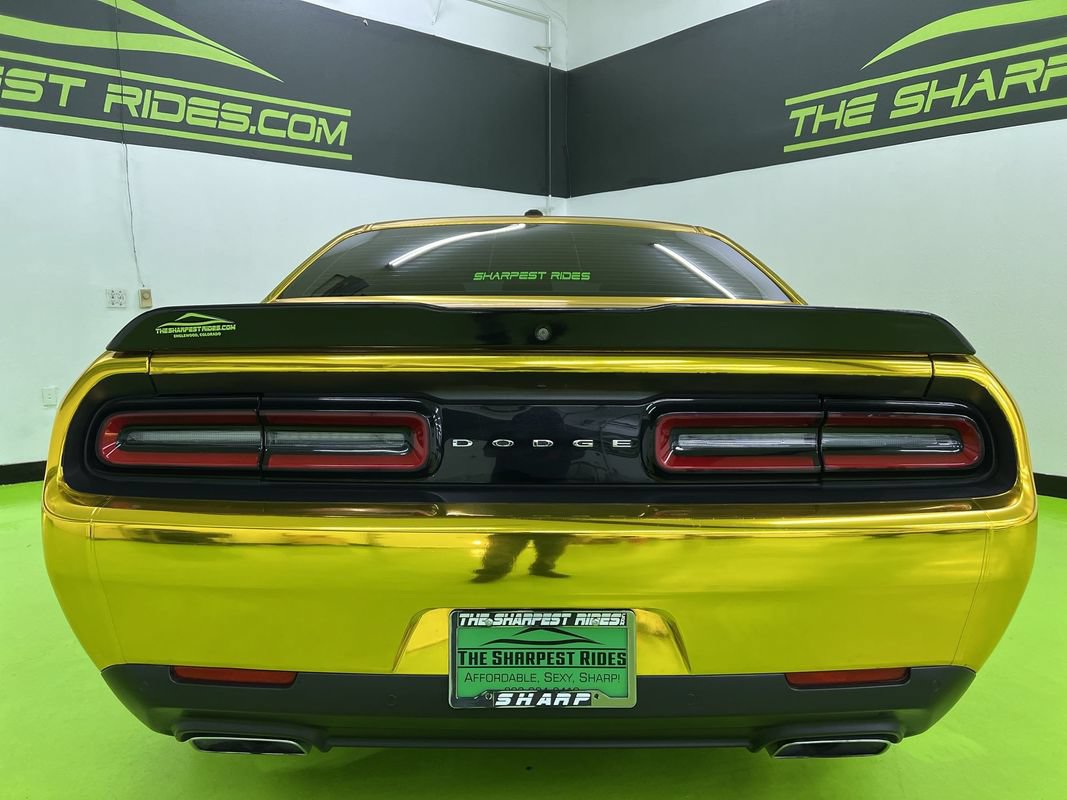 Used 2022 Dodge Challenger R/T RWD image 8