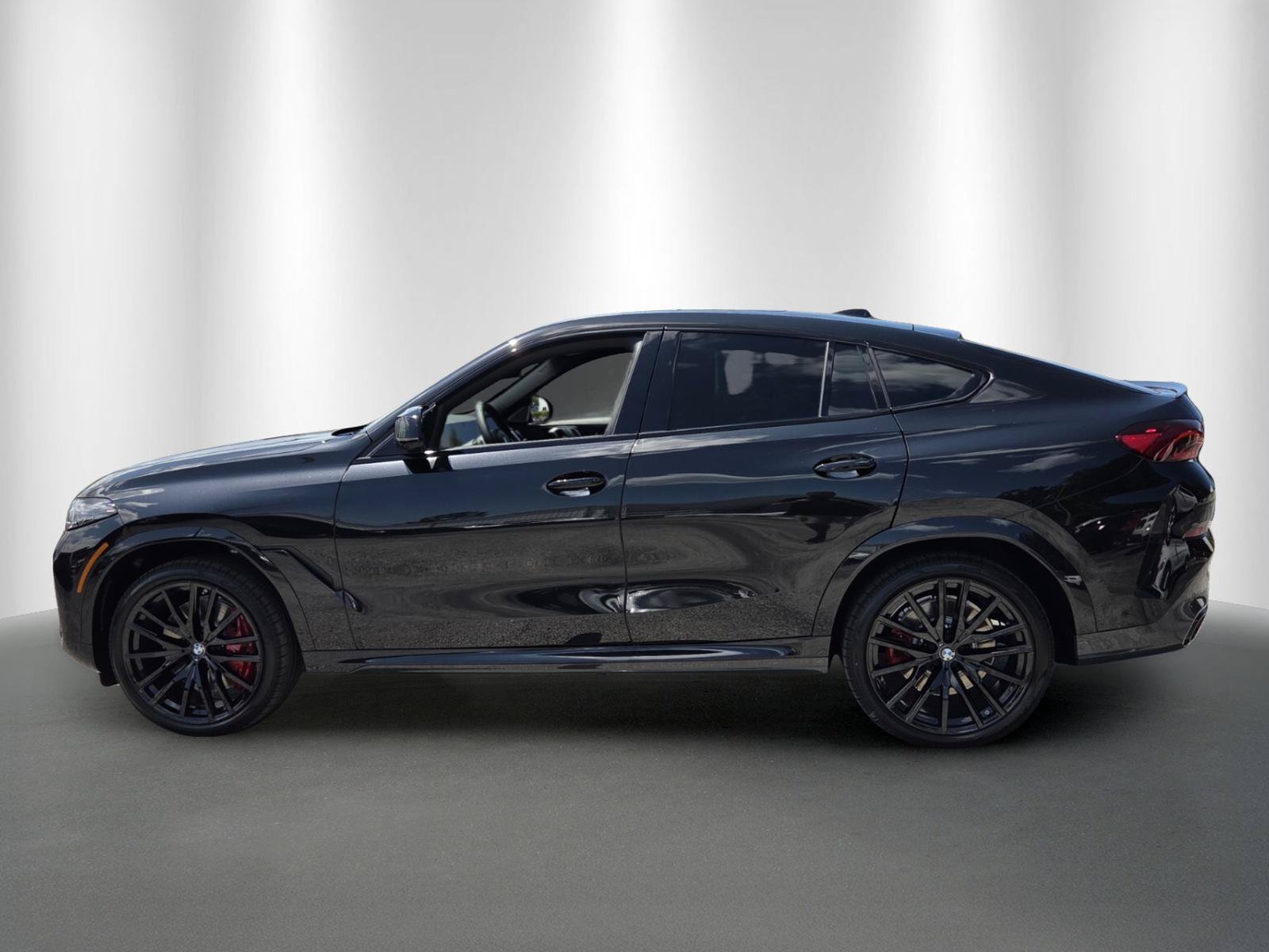 New 2027 BMW X6 M60i AWD/4WD image 4