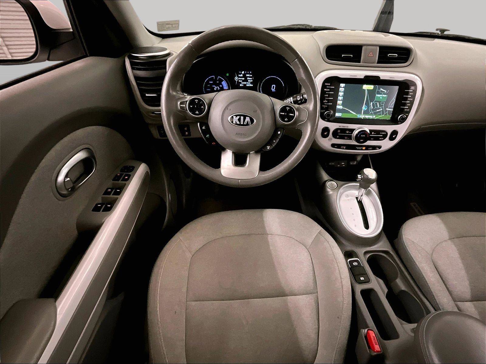 Used 2016 Kia Soul EV FWD image 6