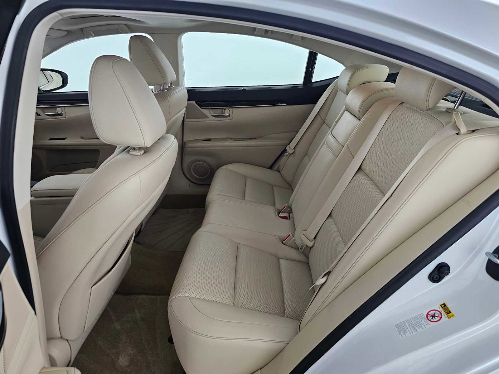 Used 2014 Lexus ES 350 image 16