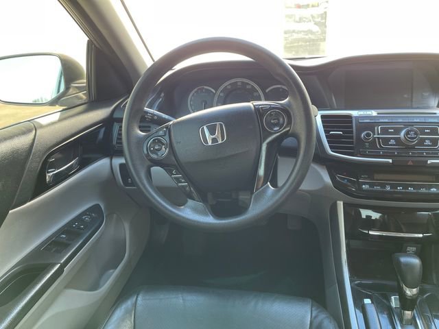Used 2017 Honda Accord LX image 14
