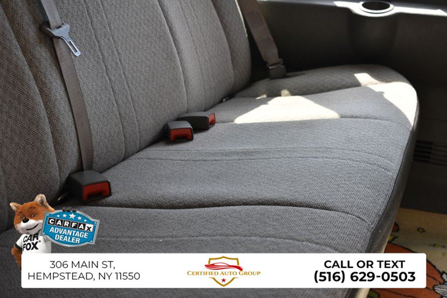 Used 2023 Chevrolet Express 3500 LT RWD image 26