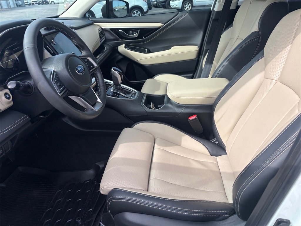 Used 2025 Subaru Outback Limited image 10