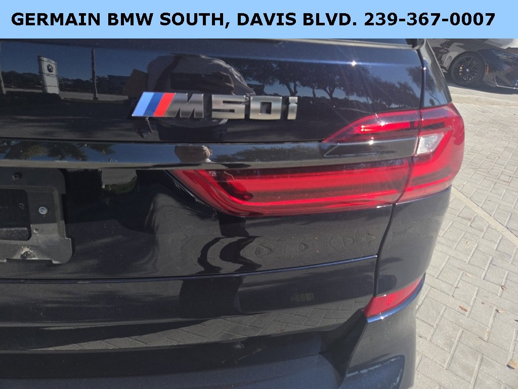 Certified 2022 BMW X7 M50i w/ Executive Package image 25