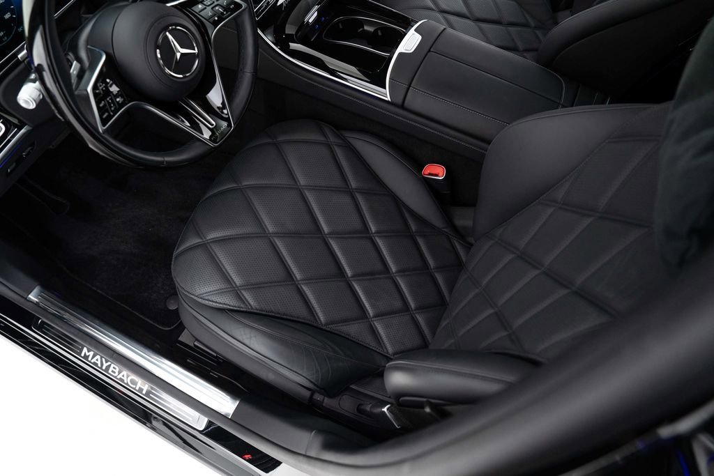 Used 2024 Mercedes-Benz Maybach S 680 4MATIC image 30