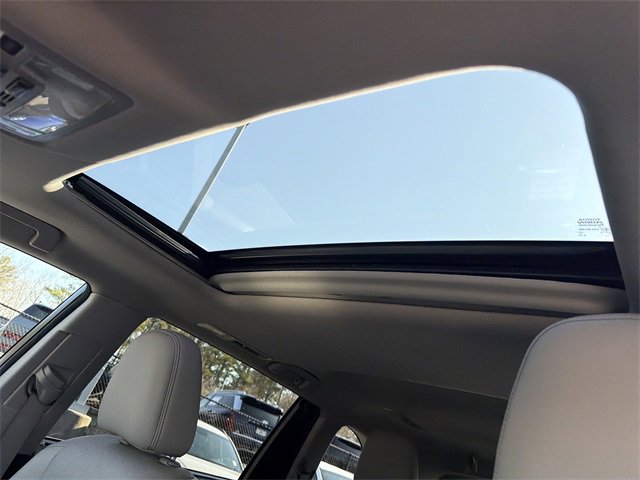 Used 2016 Toyota Highlander Limited image 34