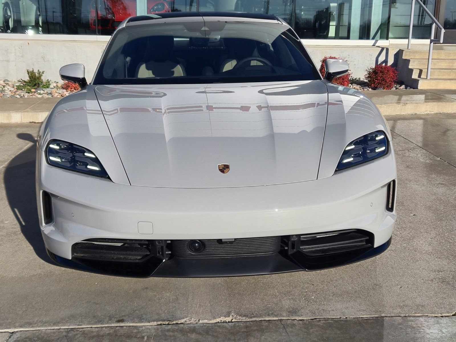 New 2025 Porsche Taycan GTS AWD/4WD image 10