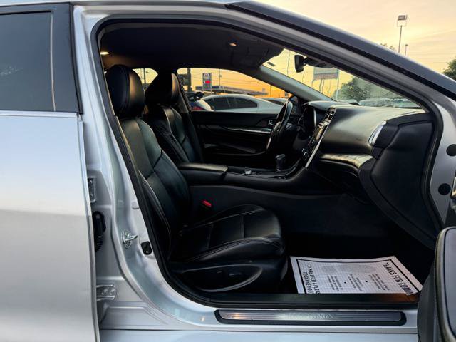 Used 2020 Nissan Maxima 3.5 SV w/ Floor Mat Group FWD image 18