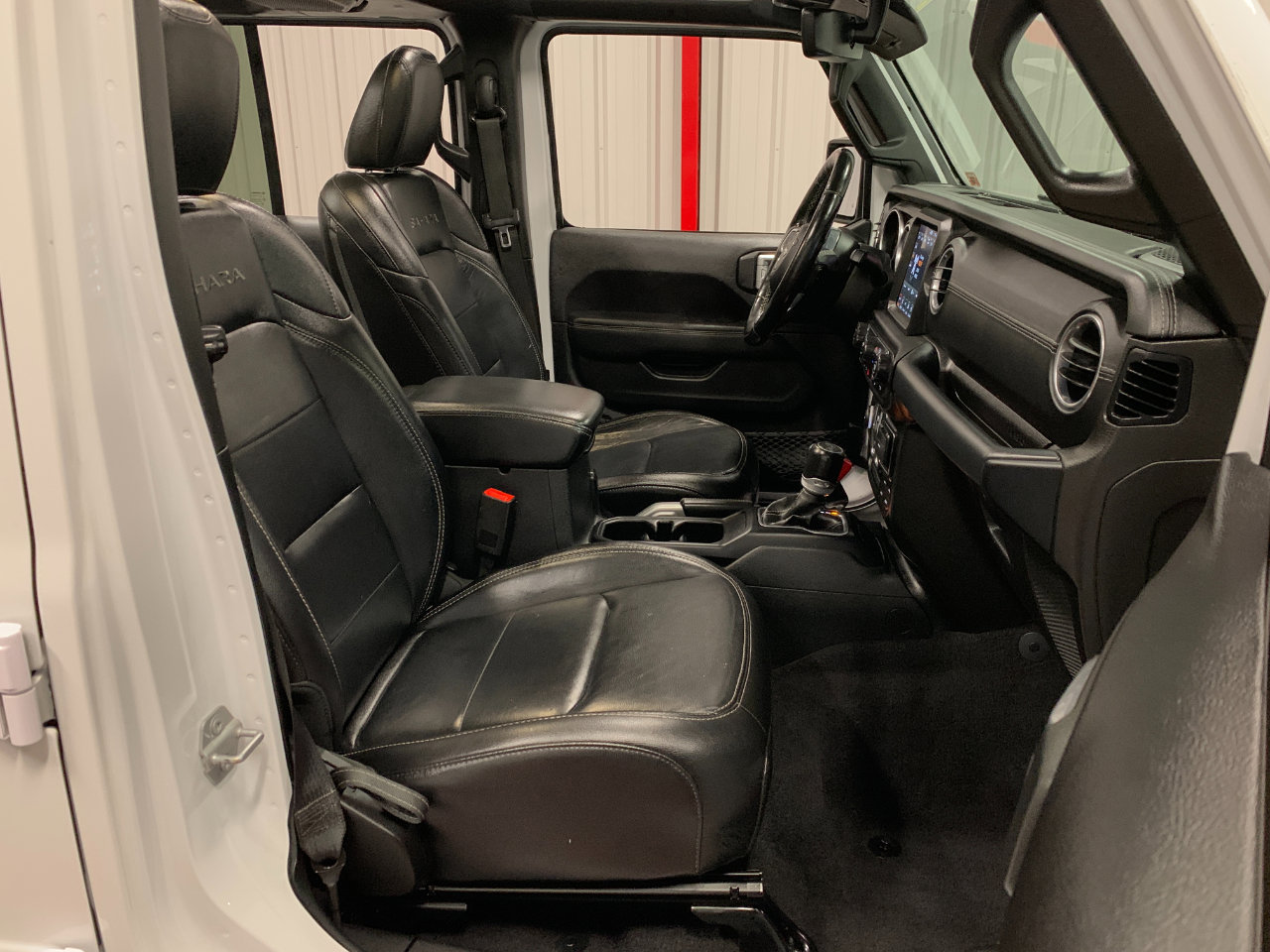 Used 2019 Jeep Wrangler Unlimited Sahara w/ Dual Top Group image 51