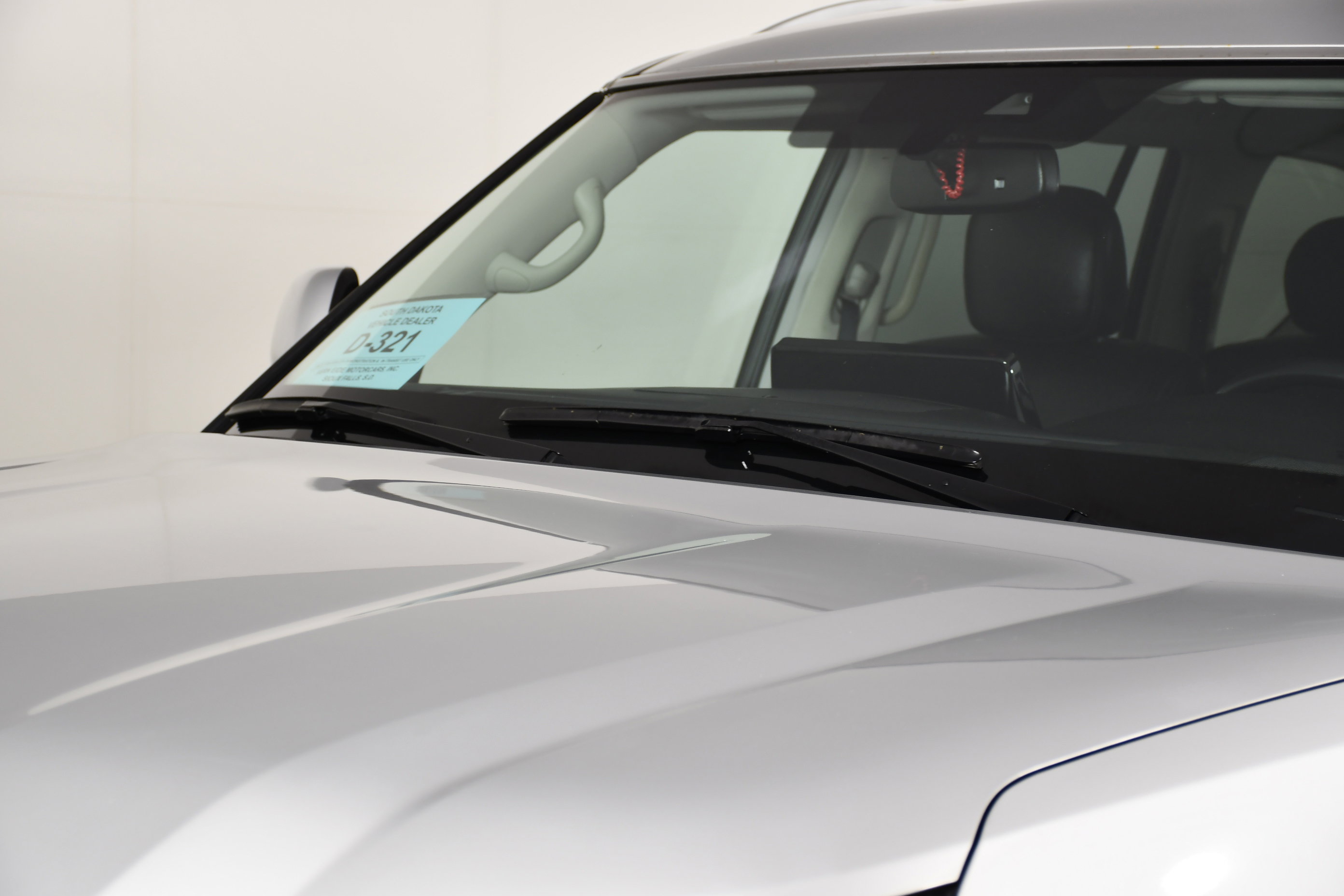 Used 2024 Nissan Armada SV image 12