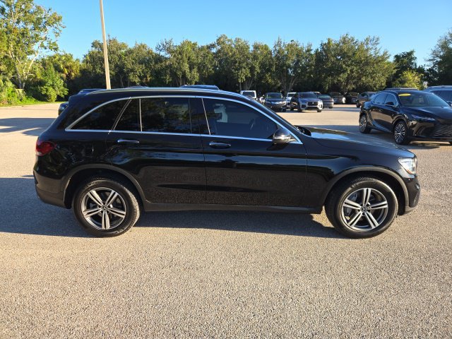 Used 2020 Mercedes-Benz GLC 300 4MATIC image 6