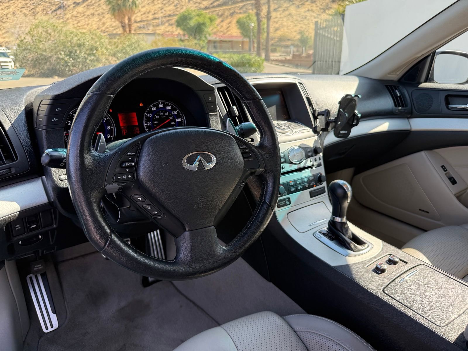 Used 2009 INFINITI G37 Journey w/ Premium Pkg RWD image 4