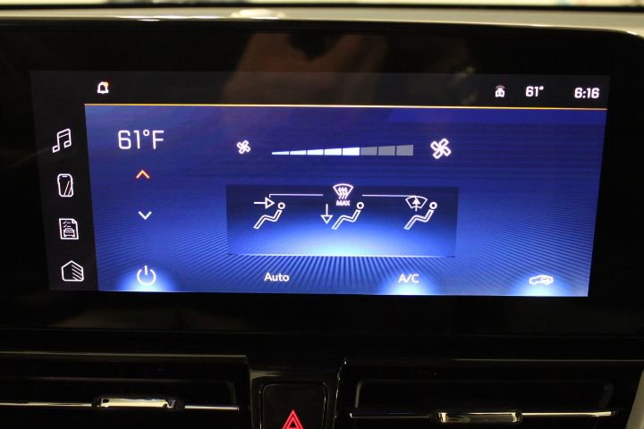 New 2026 Chevrolet TrailBlazer LT w/ Convenience Package image 42