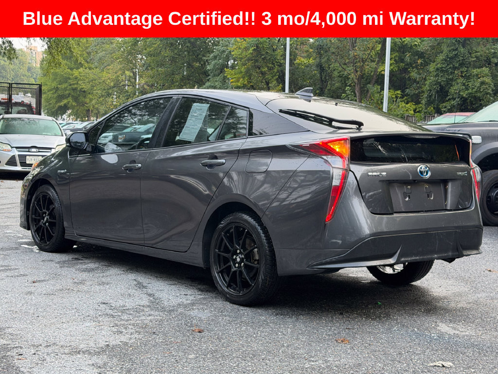 Used 2016 Toyota Prius Four Touring FWD image 5