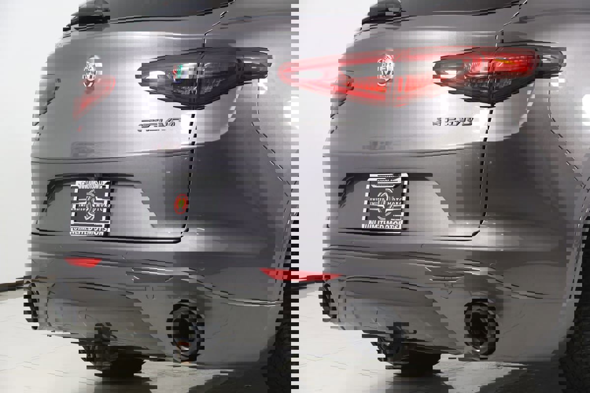 Used 2020 Alfa Romeo Stelvio Ti Sport w/ Quick Order Package 22S Sport image 50