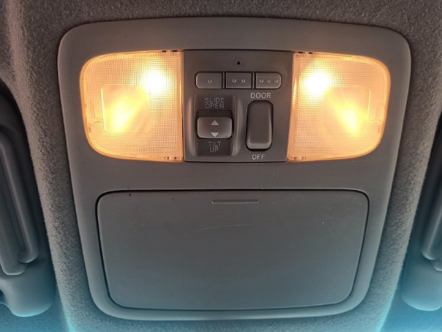 Used 2006 Toyota Highlander Limited w/ Leather Trim Pkg AWD/4WD image 18