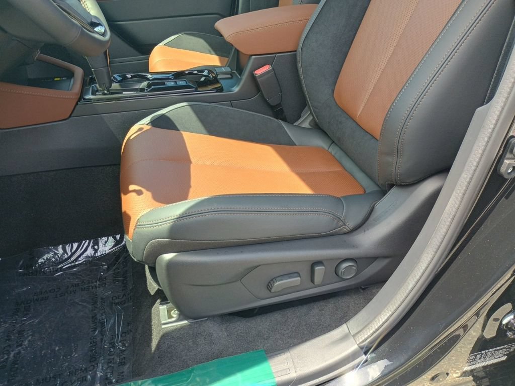 New 2026 Subaru Forester Touring AWD/4WD image 13