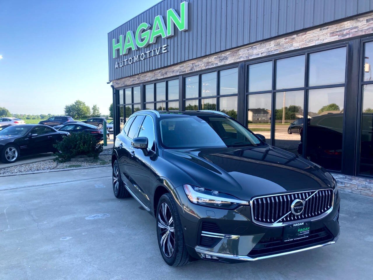 Used 2022 Volvo XC60 B6 Inscription w/ Advanced Package AWD/4WD image 6