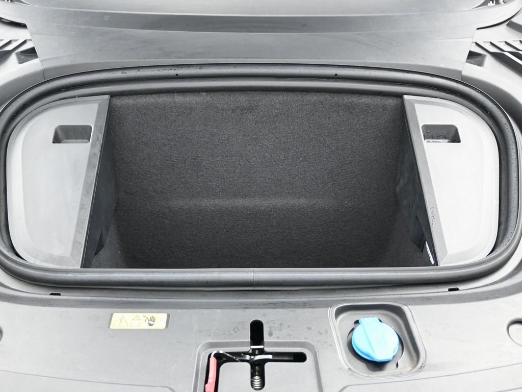 Used 2023 Audi RS e-tron GT w/ Carbon Performance Package image 42