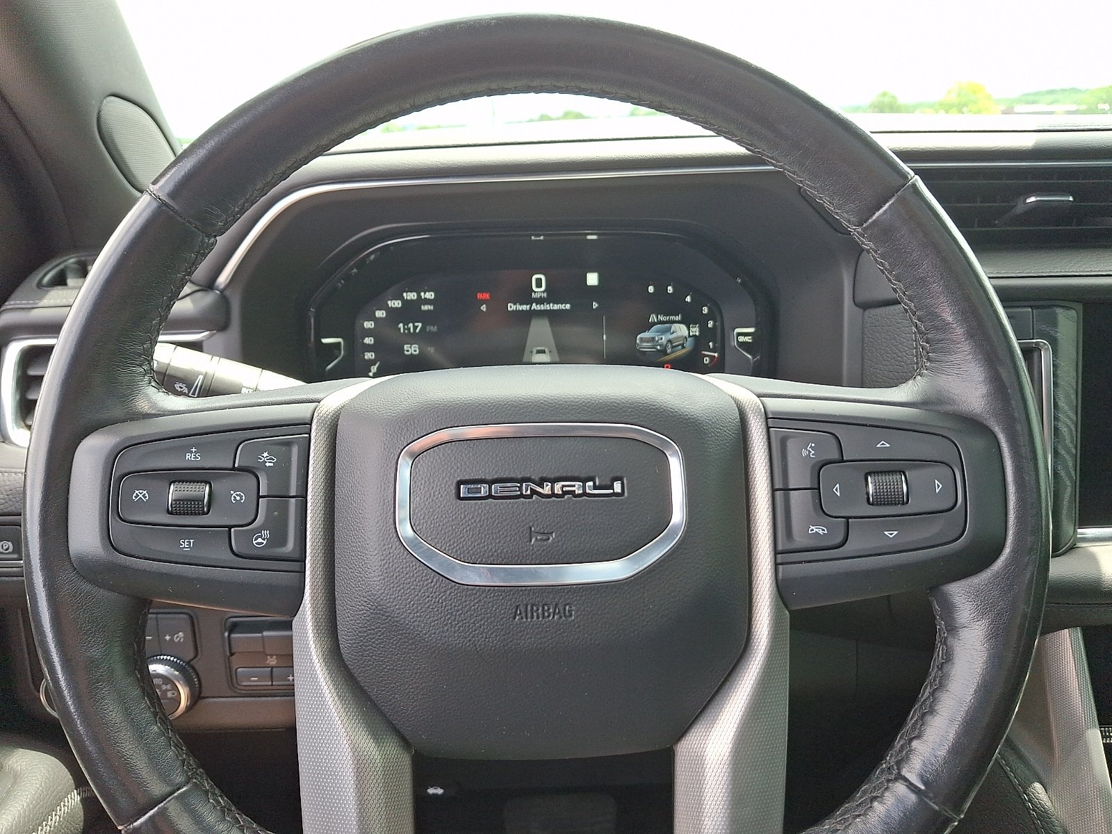 Used 2022 GMC Yukon XL Denali w/ Max Trailering Package AWD/4WD image 21