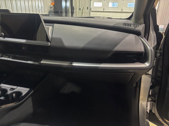 Used 2024 Toyota Prius LE image 27