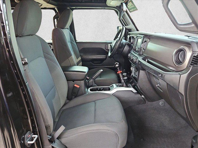 Used 2018 Jeep Wrangler Unlimited Sport S AWD/4WD image 19