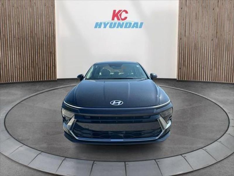 New 2025 Hyundai Sonata SEL image 8