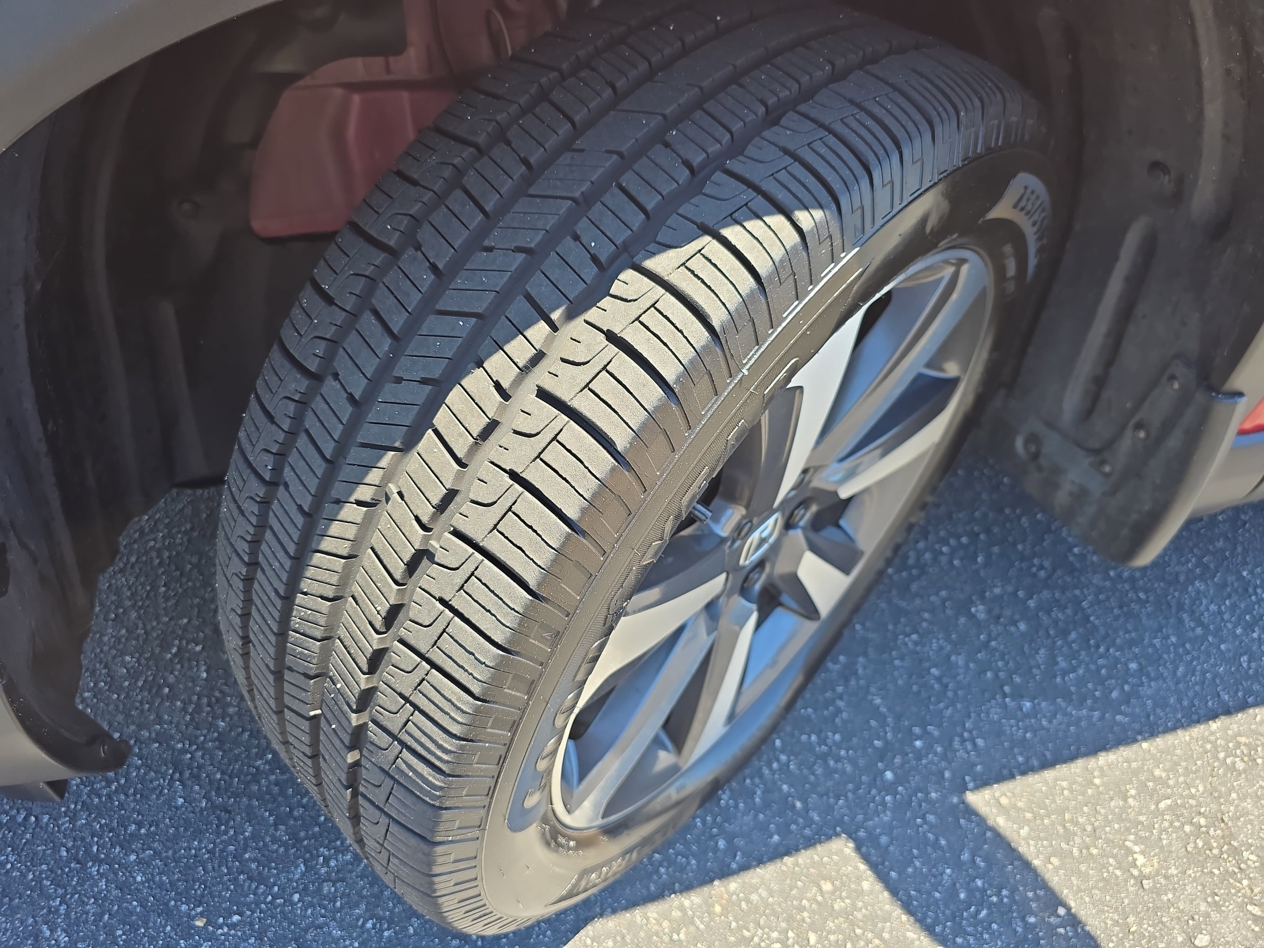 Used 2023 Honda Pilot Touring image 35