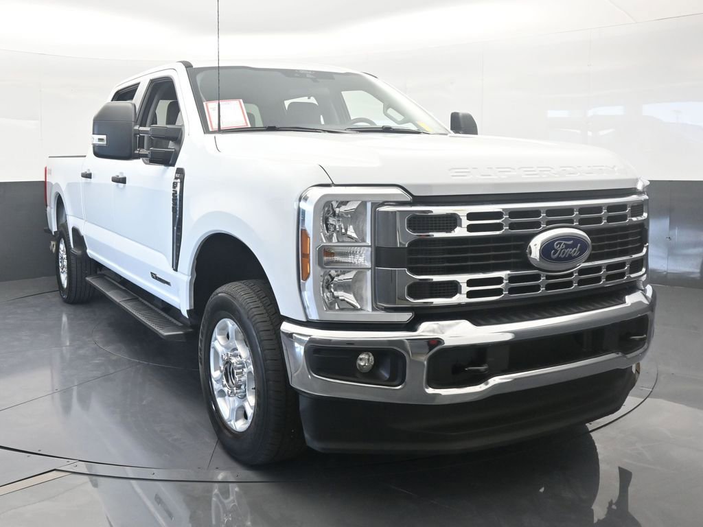 Used 2025 Ford F250 XLT image 9