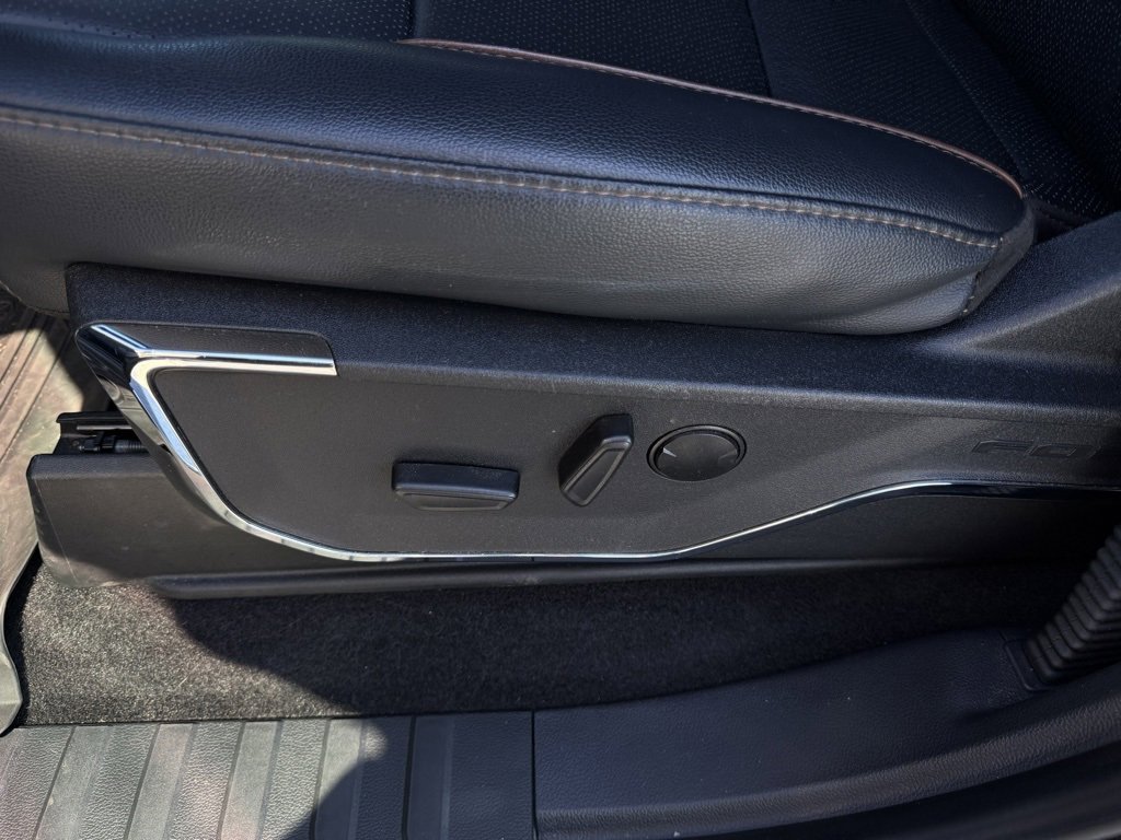 Certified 2024 Ford F150 Lariat w/ FX4 Off-Road Package image 11